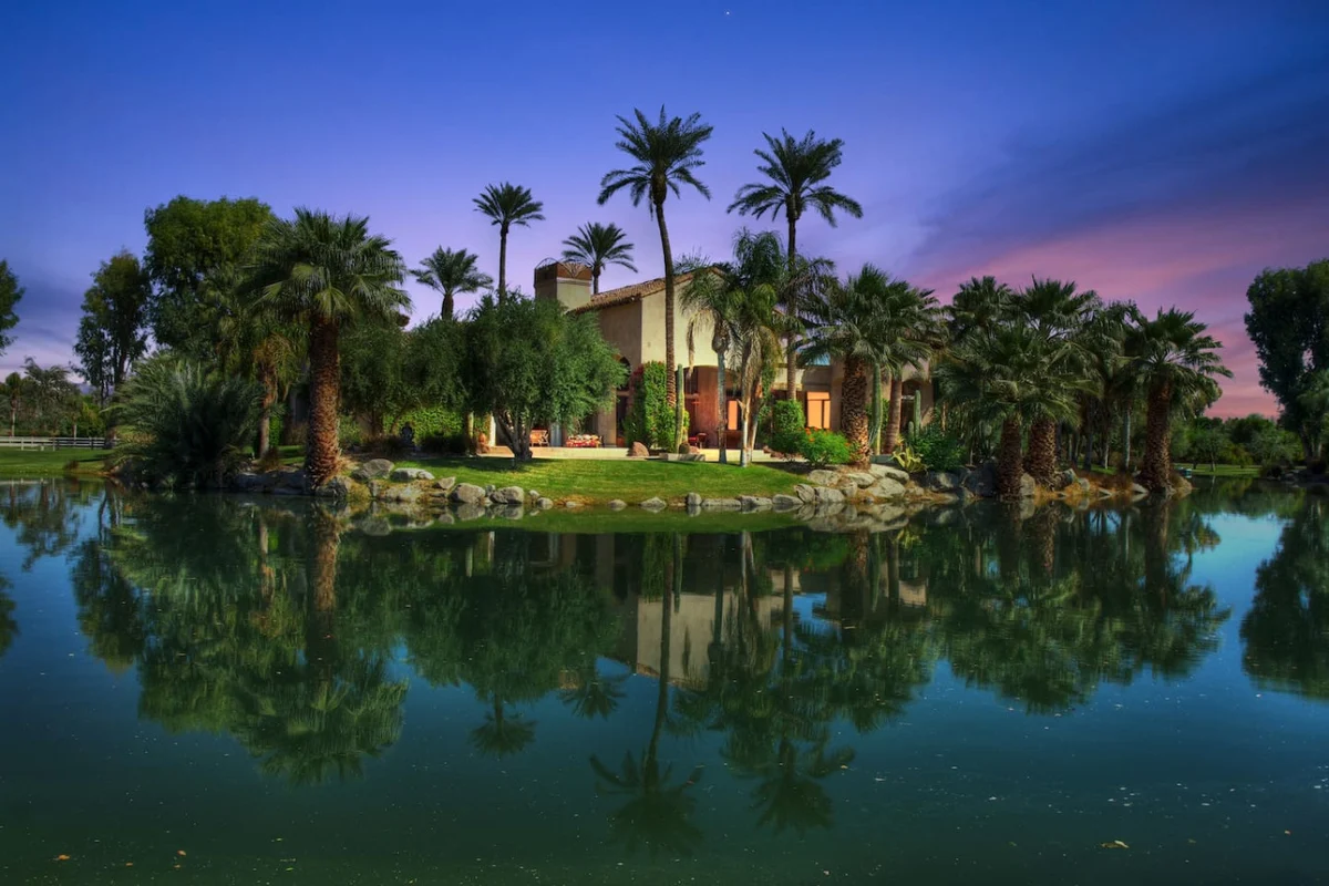 Mirabella Estate with Private Lake #153
