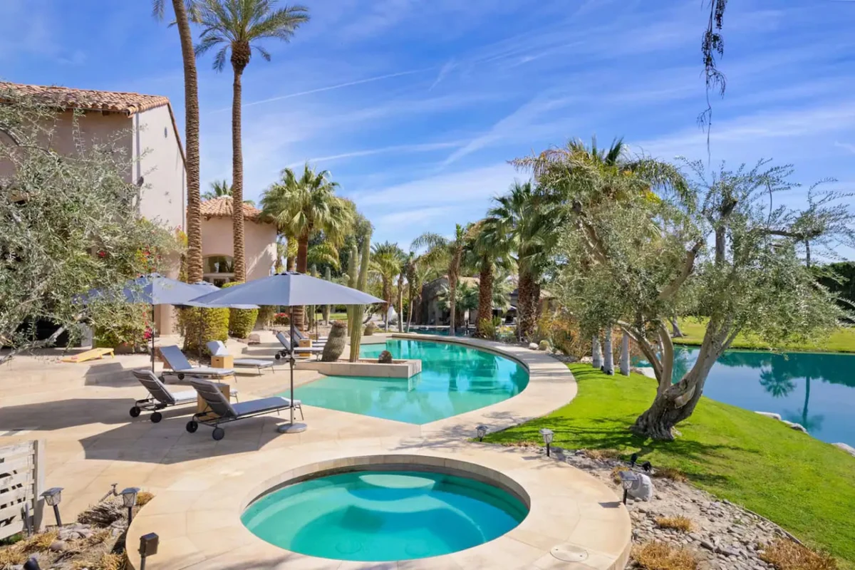 Mirabella Estate with Private Lake #76