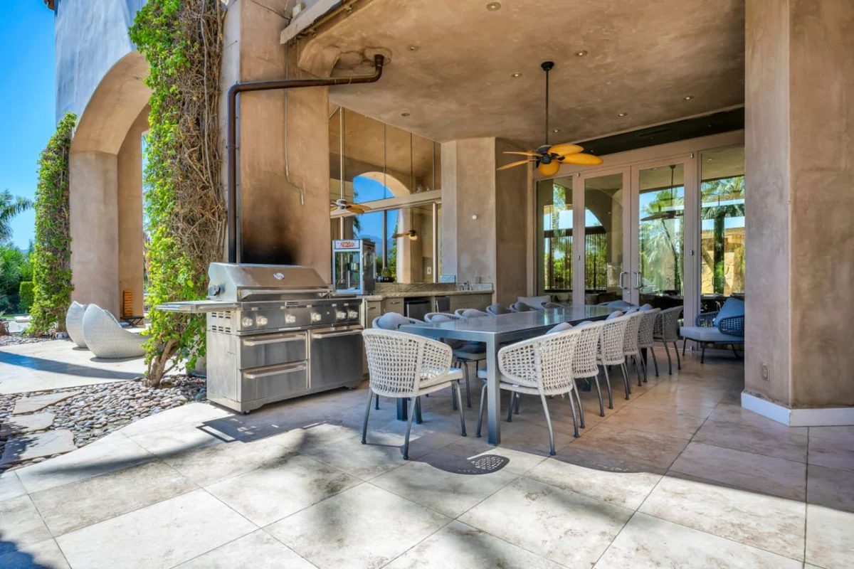 Mirabella Estate with Private Lake #200