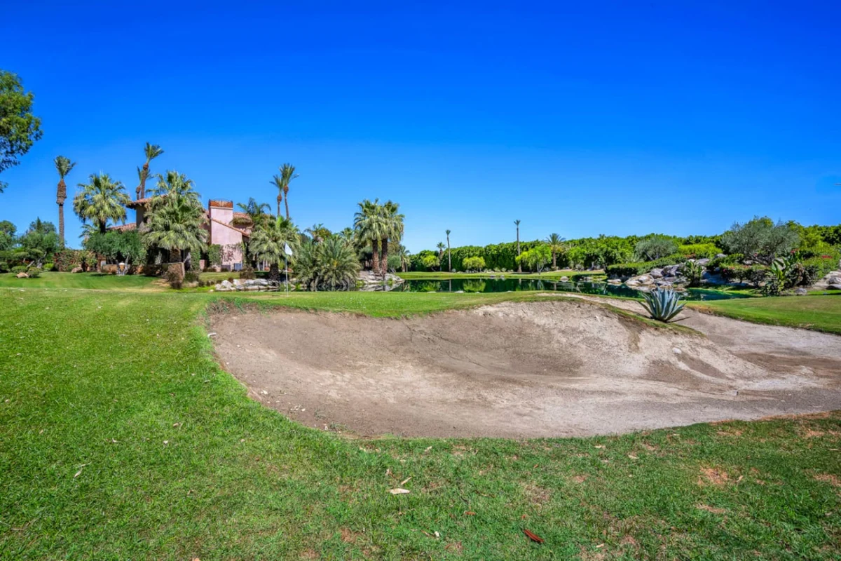 Mirabella Estate with Private Lake #255