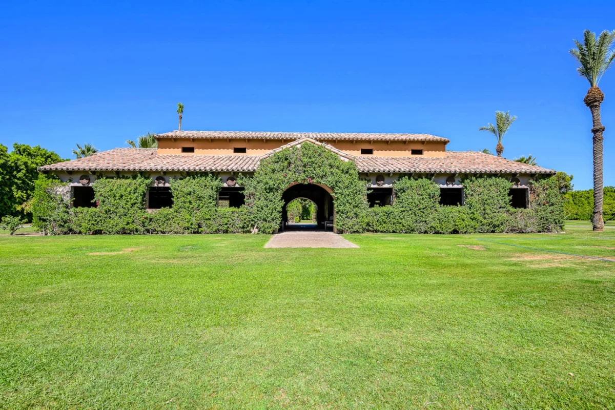 Mirabella Estate with Private Lake #230