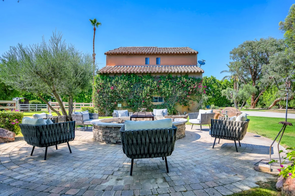 Mirabella Estate with Private Lake #254