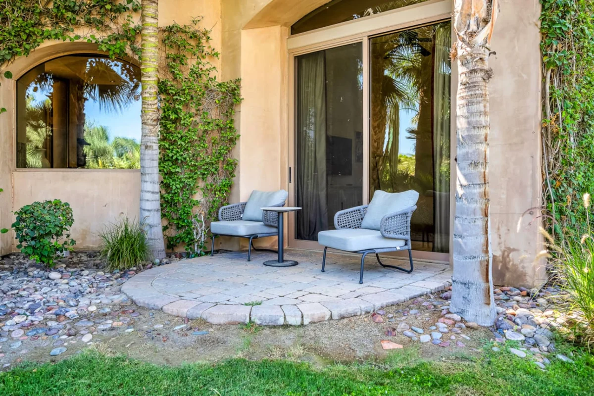 Mirabella Estate with Private Lake #213