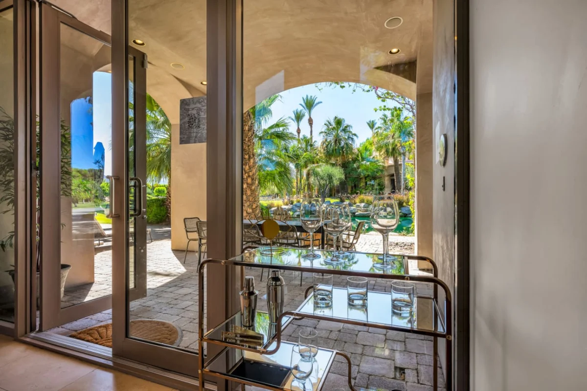 Mirabella Estate with Private Lake #212