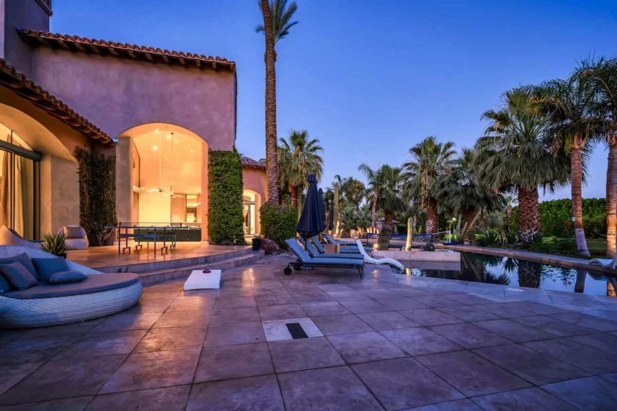 Mirabella Estate with Private Lake #193
