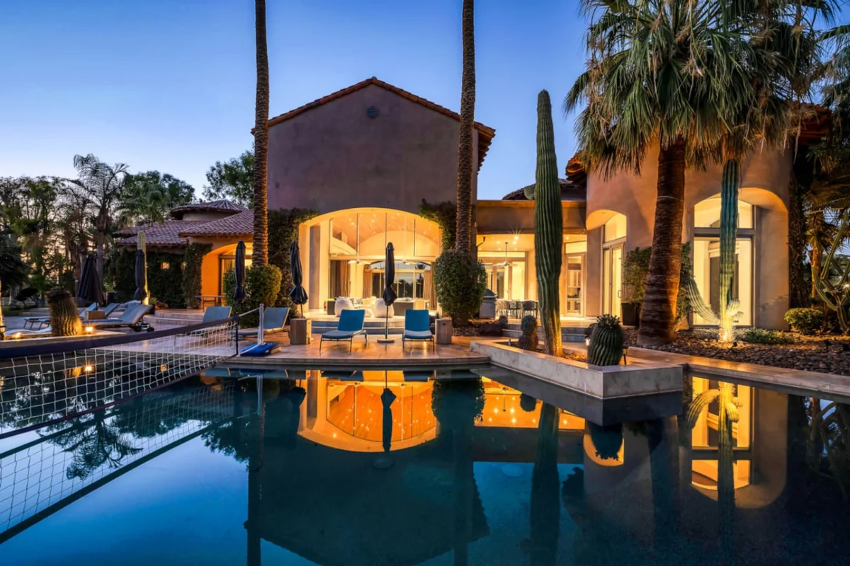 Mirabella Estate with Private Lake #235