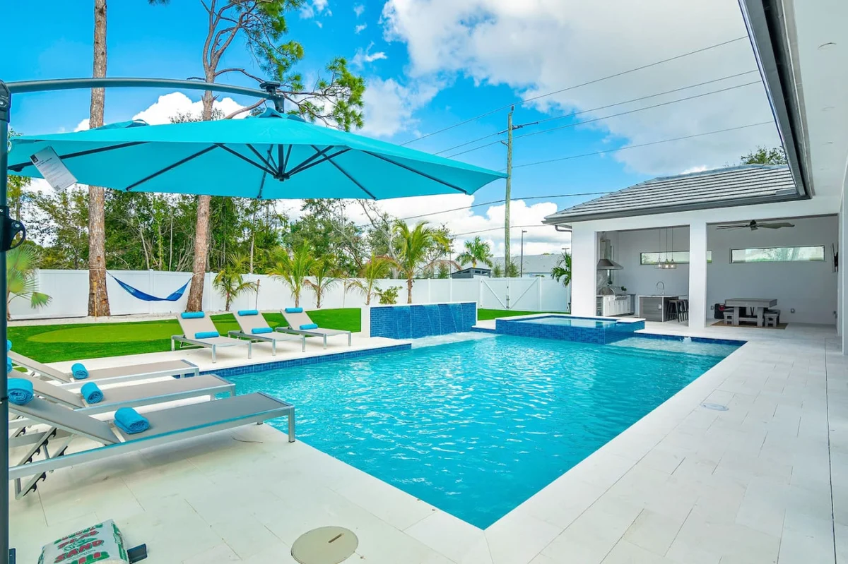 Blue Diamond Beach Home #92