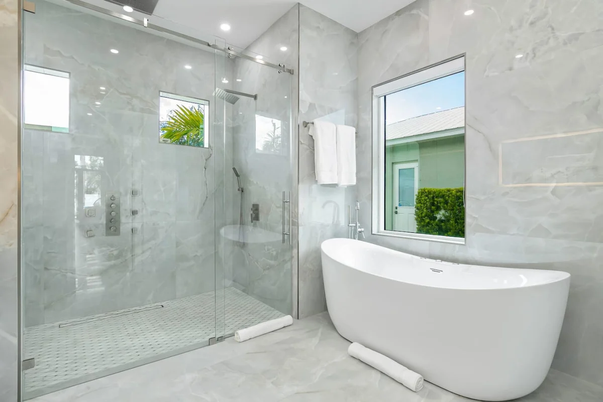 Blue Diamond Beach Home #114
