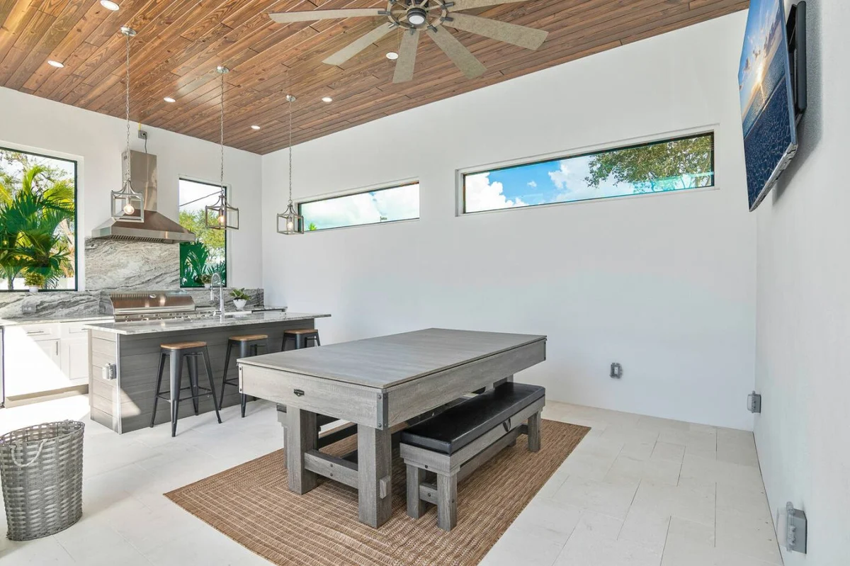 Blue Diamond Beach Home #126