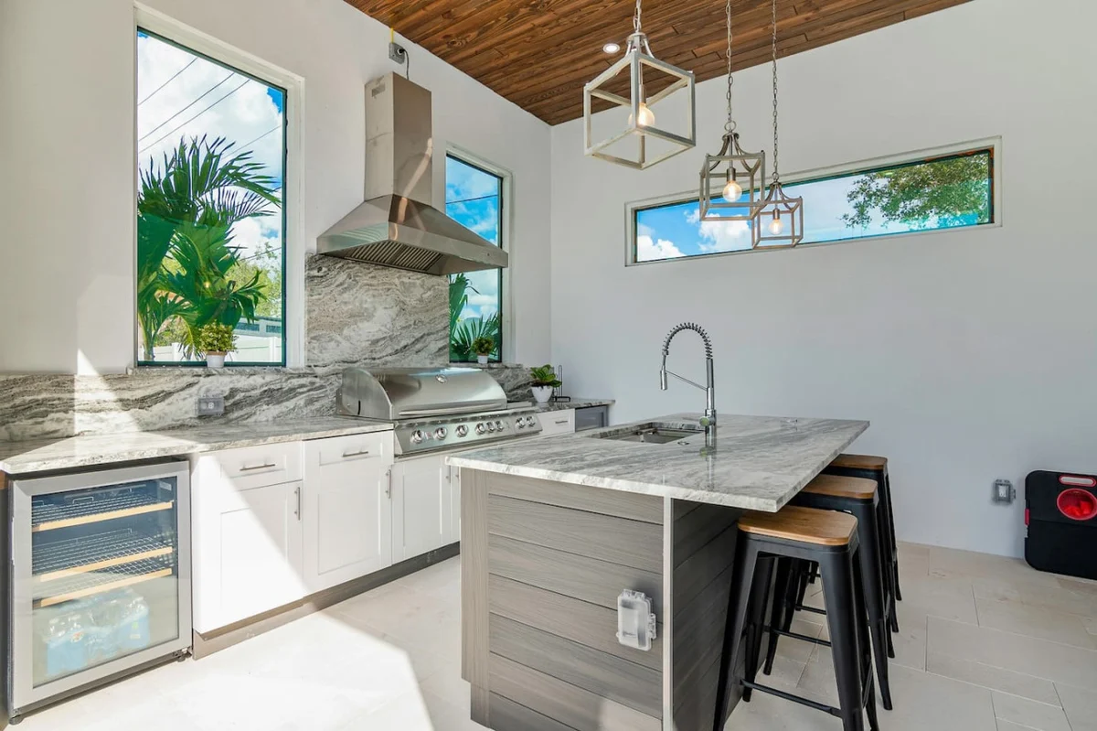 Blue Diamond Beach Home #155