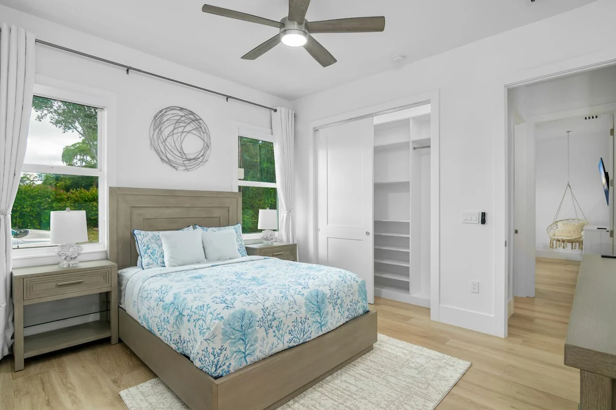 Blue Diamond Beach Home #136
