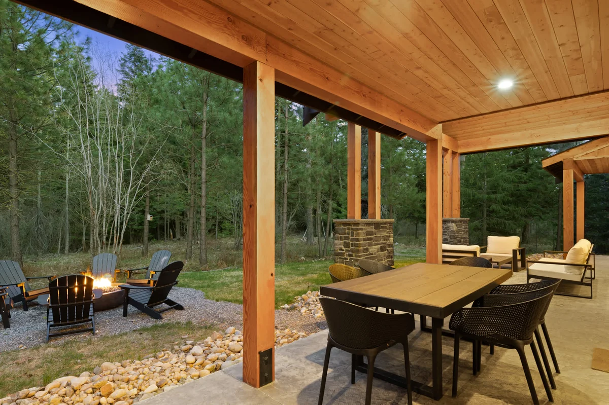 Old Grove Retreat #52