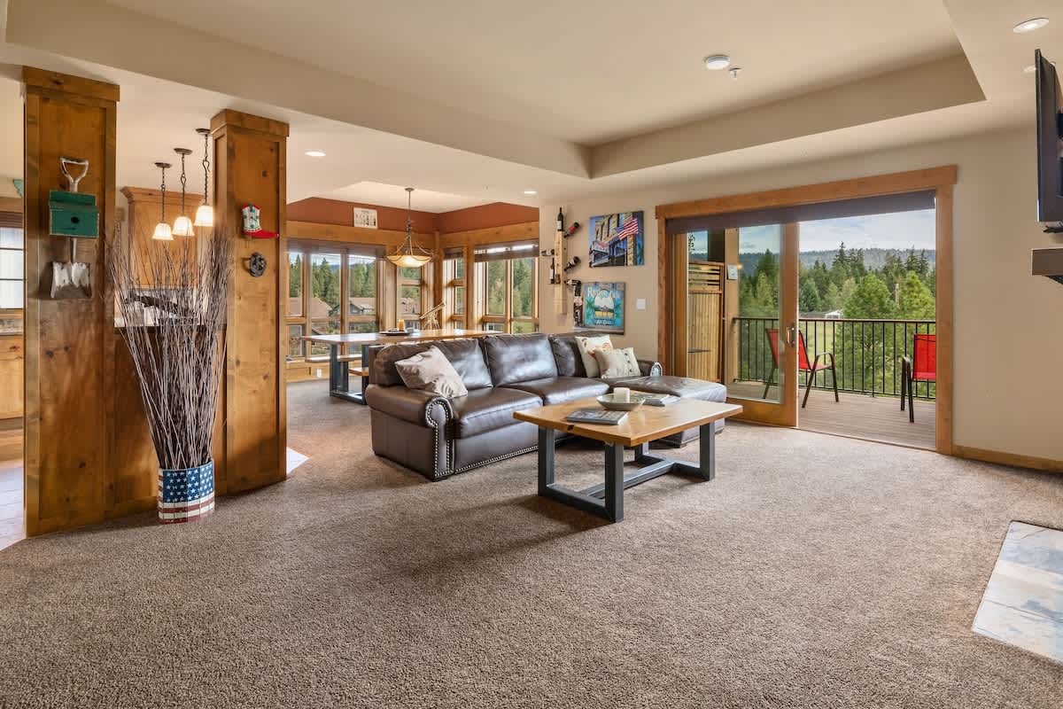 Cowboy Corner Condo #7