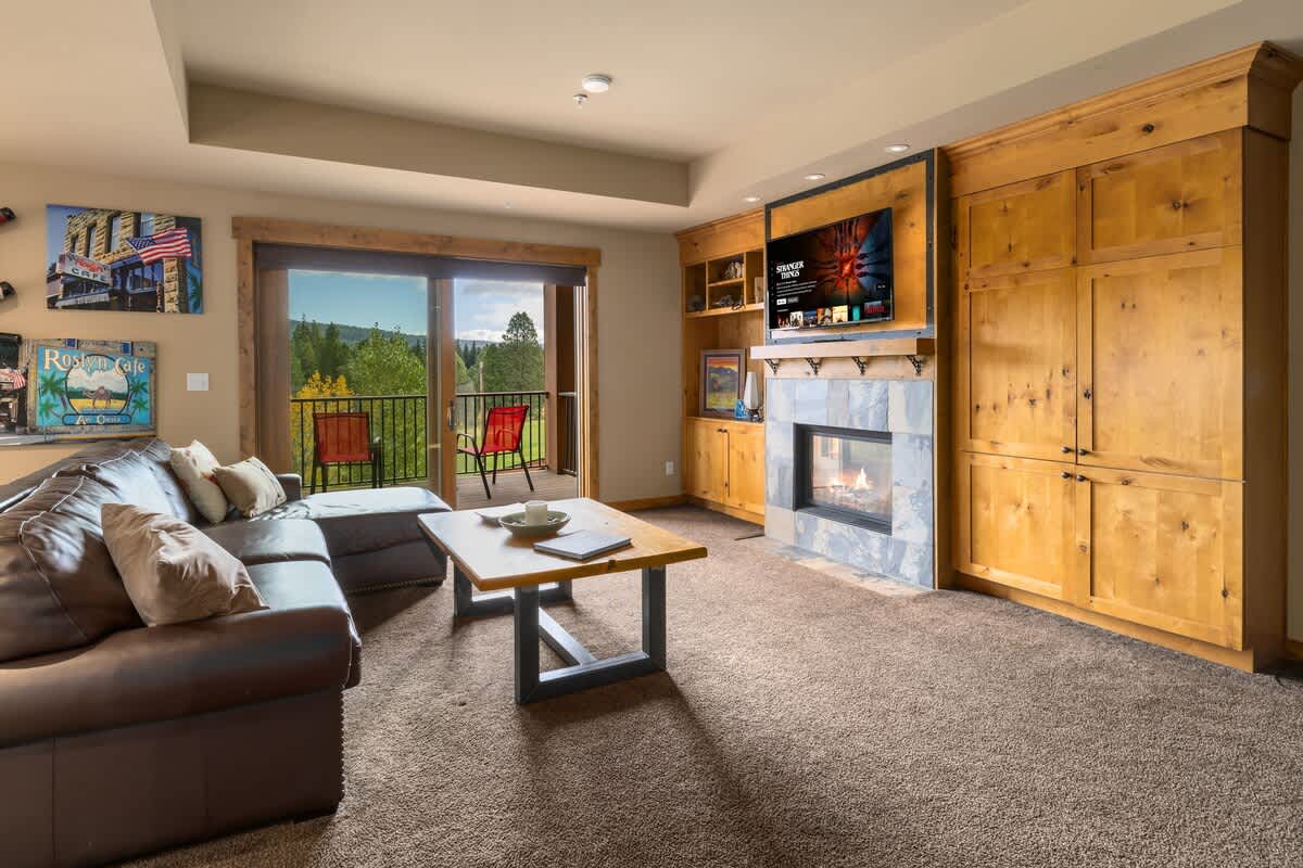 Cowboy Corner Condo #5