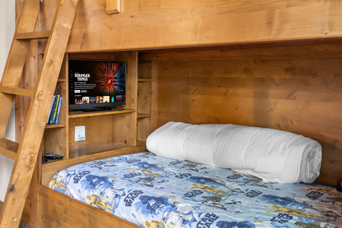 Cowboy Corner Condo #31
