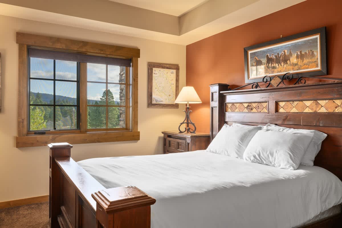 Cowboy Corner Condo #12