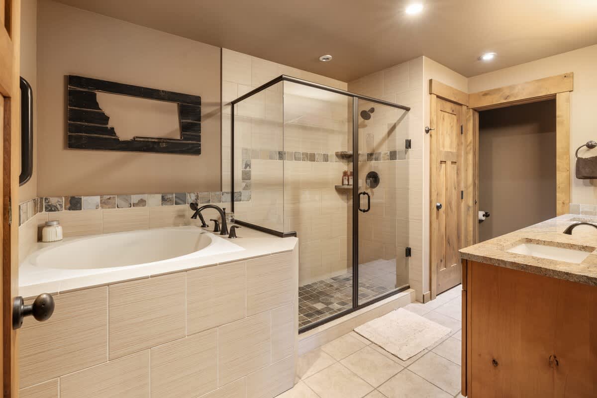 Cowboy Corner Condo #30