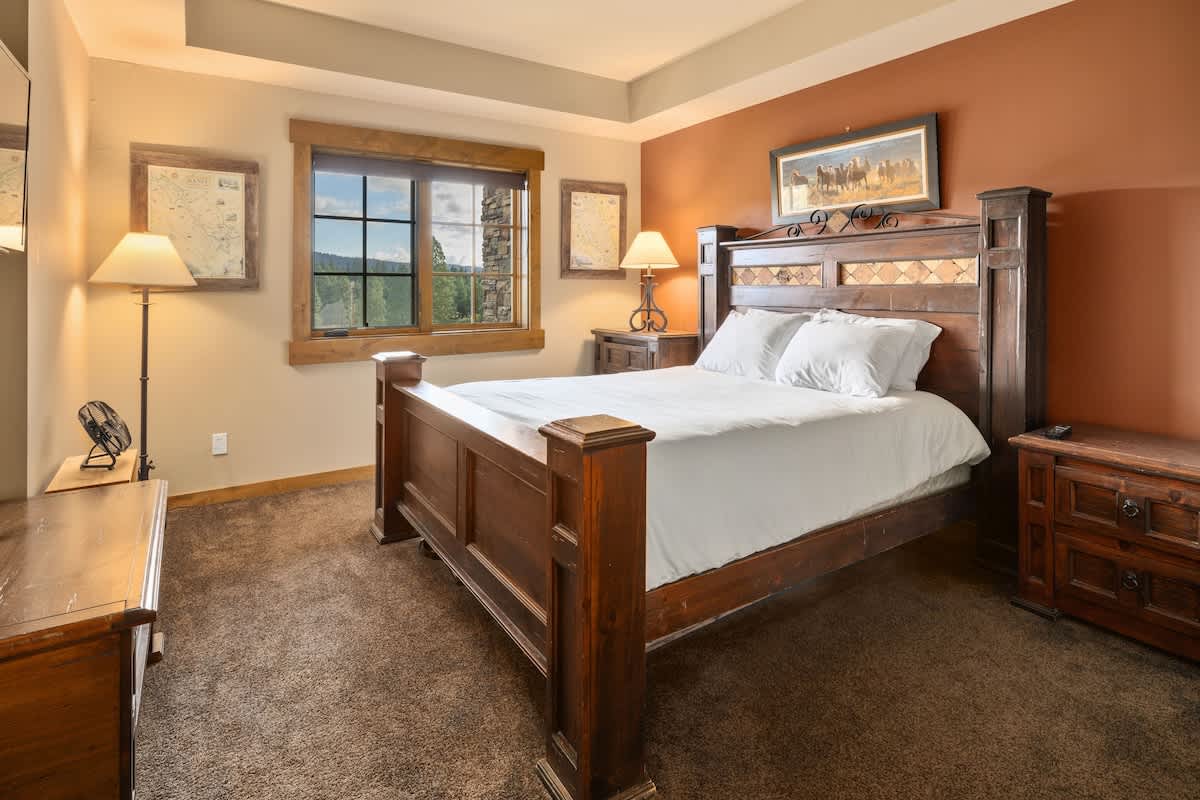 Cowboy Corner Condo #32