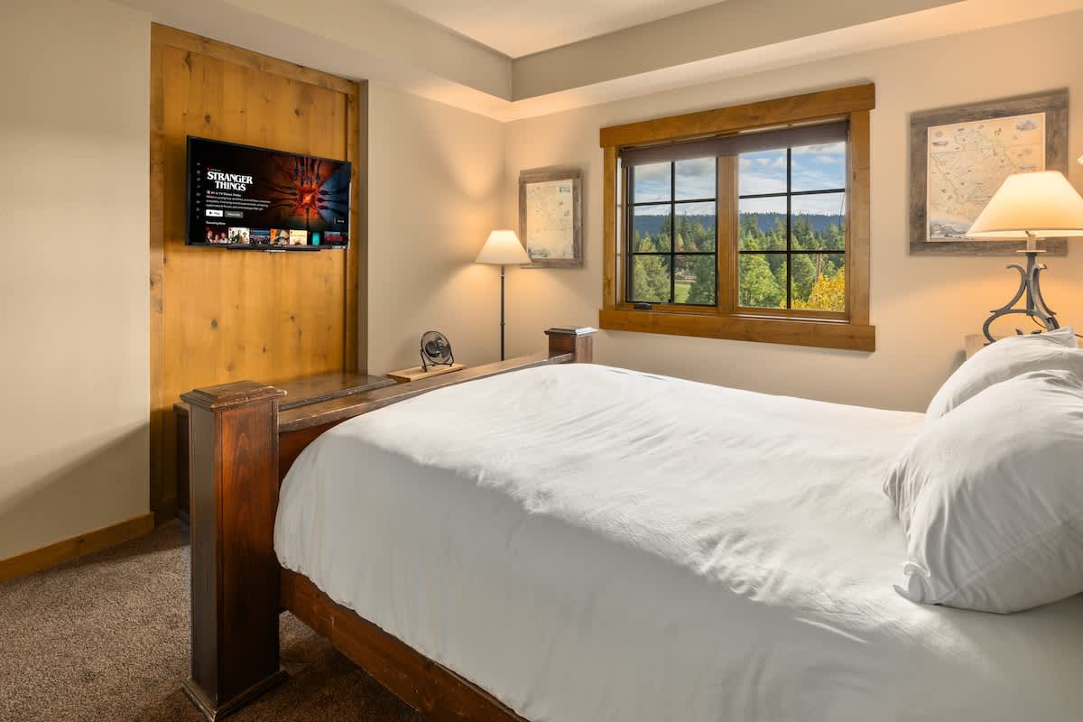 Cowboy Corner Condo #11