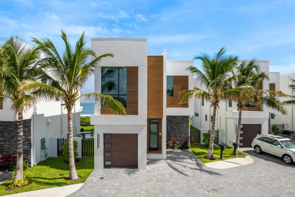 NEW Luxury Modern Beachfront Villa w/ Heated Pool #88