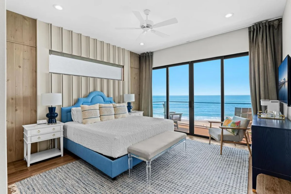NEW Luxury Modern Beachfront Villa w/ Heated Pool #85