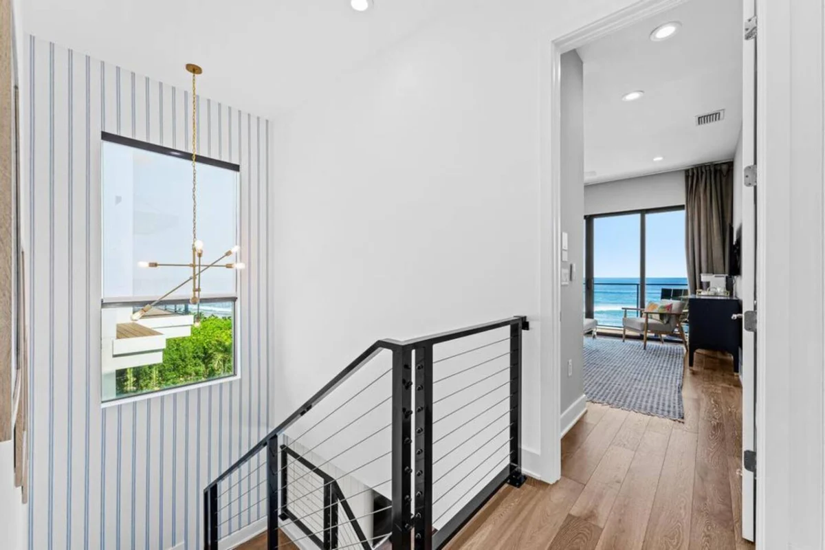 NEW Luxury Modern Beachfront Villa w/ Heated Pool #40