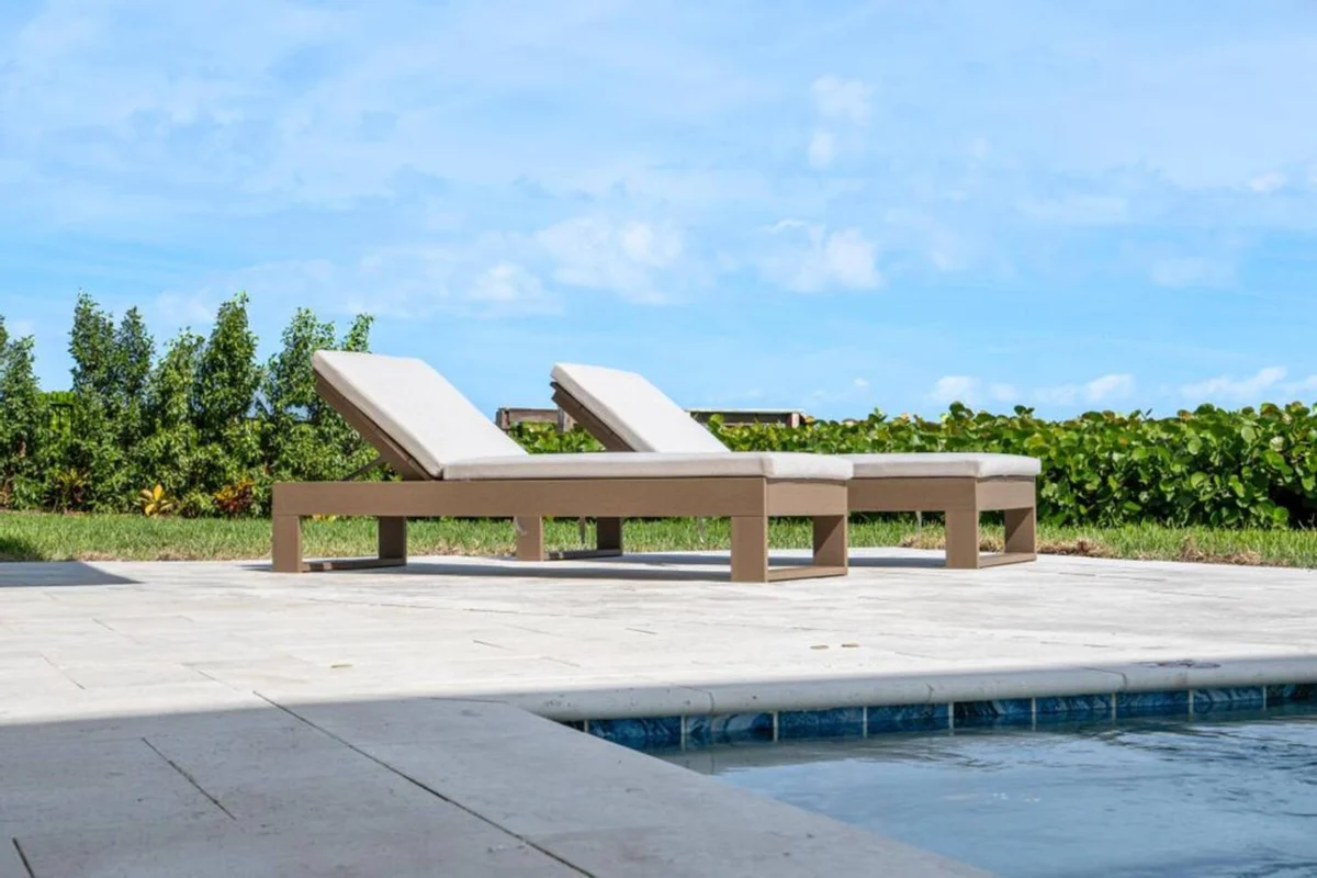 NEW Luxury Modern Beachfront Villa w/ Heated Pool #53