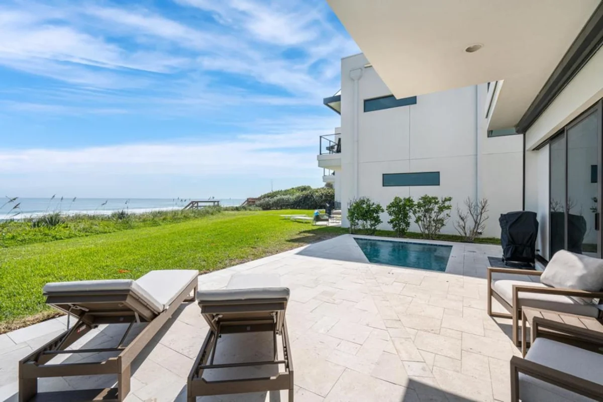 NEW Luxury Modern Beachfront Villa w/ Heated Pool #106