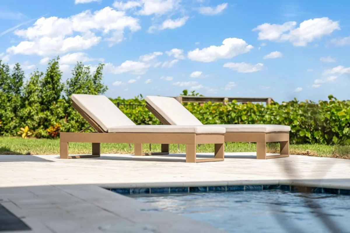 NEW Luxury Modern Beachfront Villa w/ Heated Pool #87