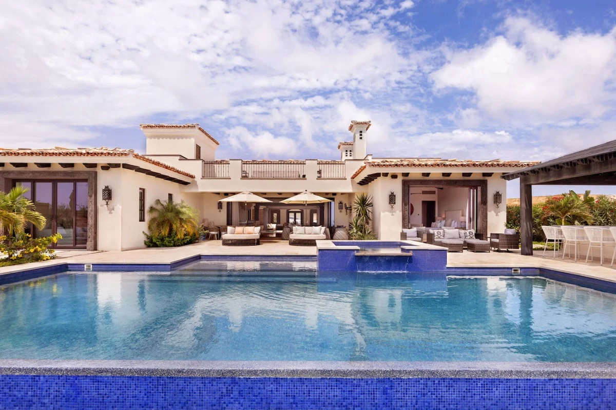 Luxurious 4BR Ocean View Getaway + Free Airport Transfers! #61
