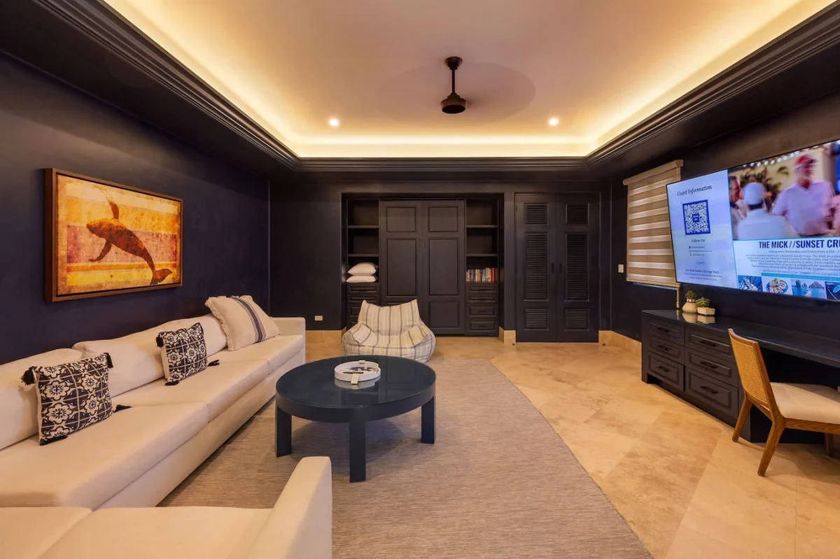 Luxurious 4BR Ocean View Getaway + Free Airport Transfers! #83