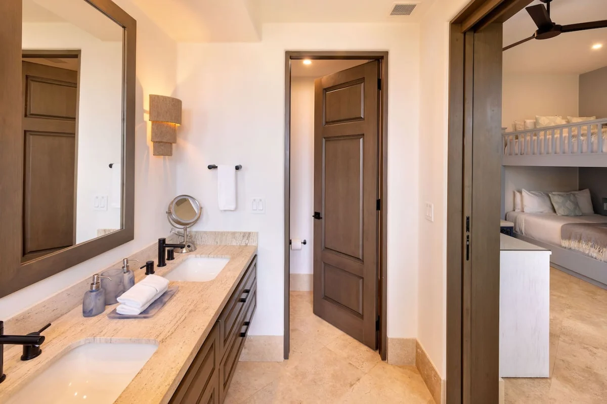 Luxurious 4BR Ocean View Getaway + Free Airport Transfers! #65