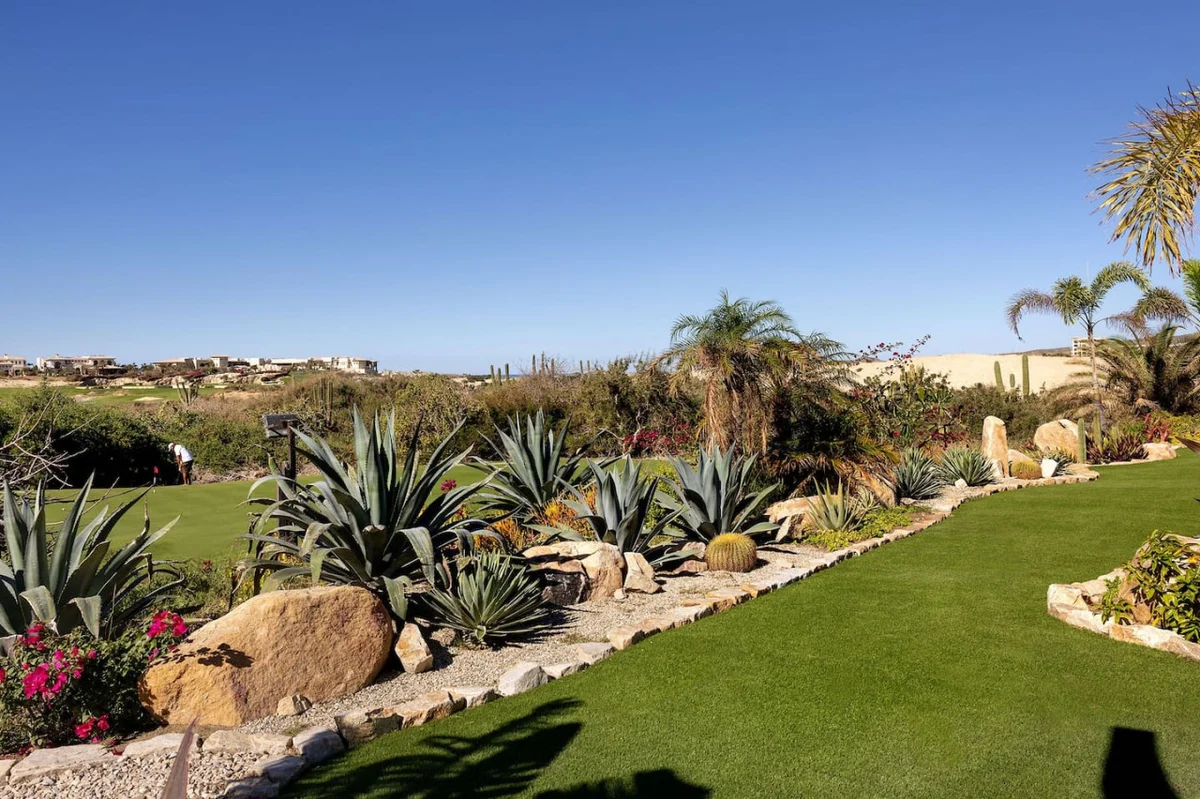 Exclusive 5-BR Golf Villa: Featuring Cart & Private Transport! #41