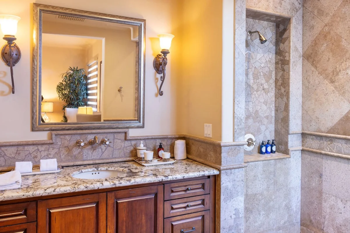 Exclusive 5-BR Golf Villa: Featuring Cart & Private Transport! #84
