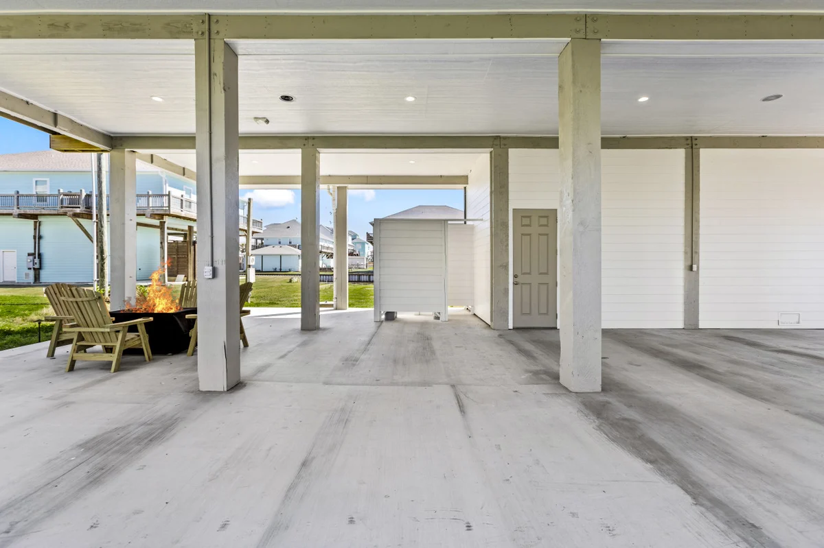 500 ft to beach~Wine Cellar~Golf Cart~Fire~For 14 #109