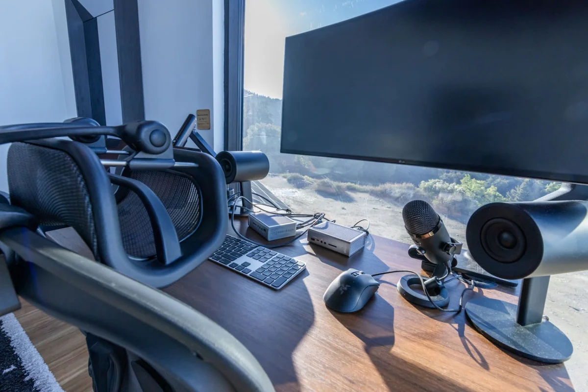 Dream House Hideaway and Hot Tub with Amazing View #87