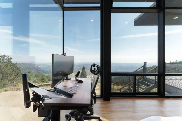 Dream House Hideaway and Hot Tub with Amazing View