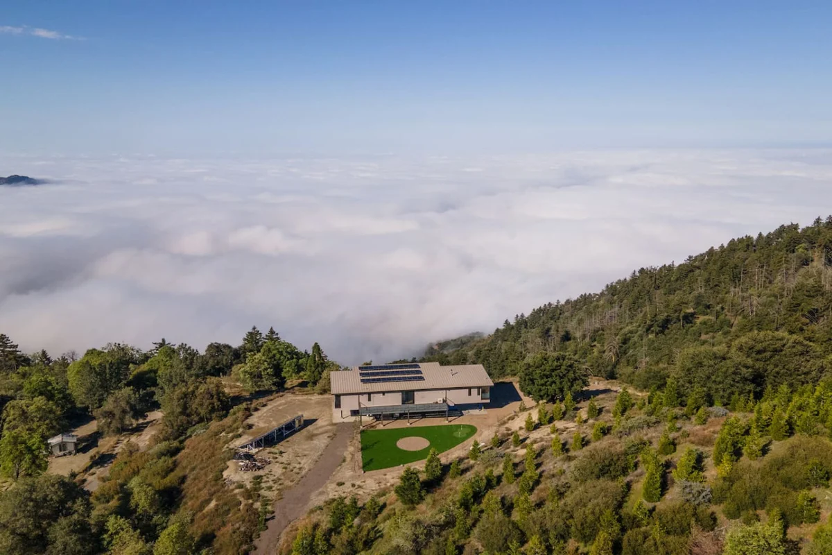 Dream House Hideaway and Hot Tub with Amazing View #110