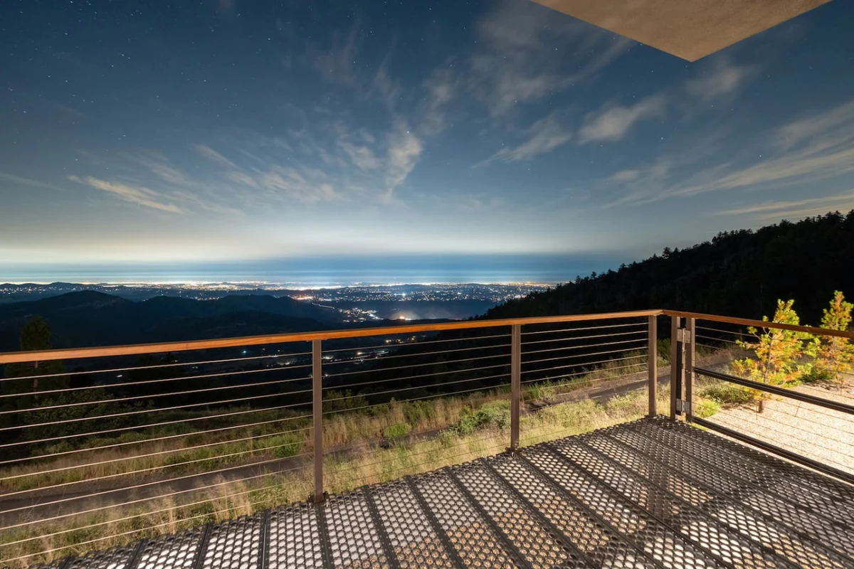 Dream House Hideaway and Hot Tub with Amazing View #89