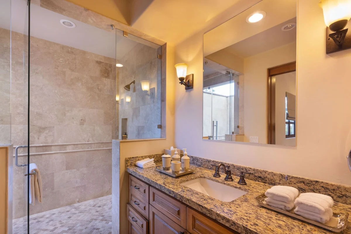 5BR Golf Villa | Sleeps 16 | Golf Cart + Transfers #35