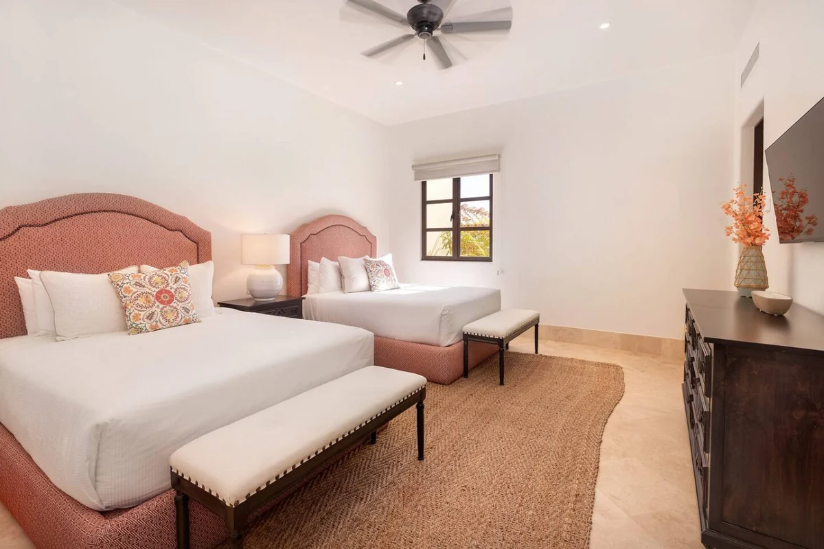 Diamante Luxurious Ocean View 6 BR Includes Golf Cart & Airport Transport #113