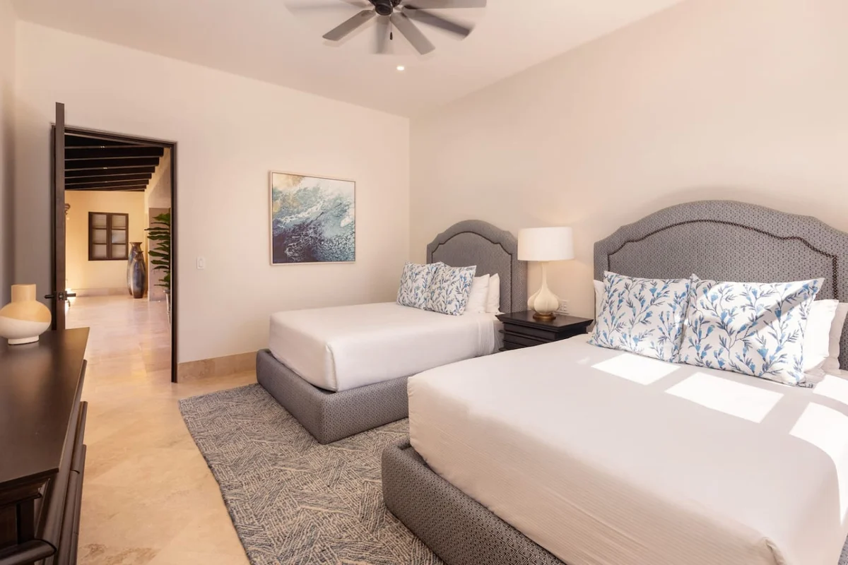 Diamante Luxurious Ocean View 6 BR Includes Golf Cart & Airport Transport #103