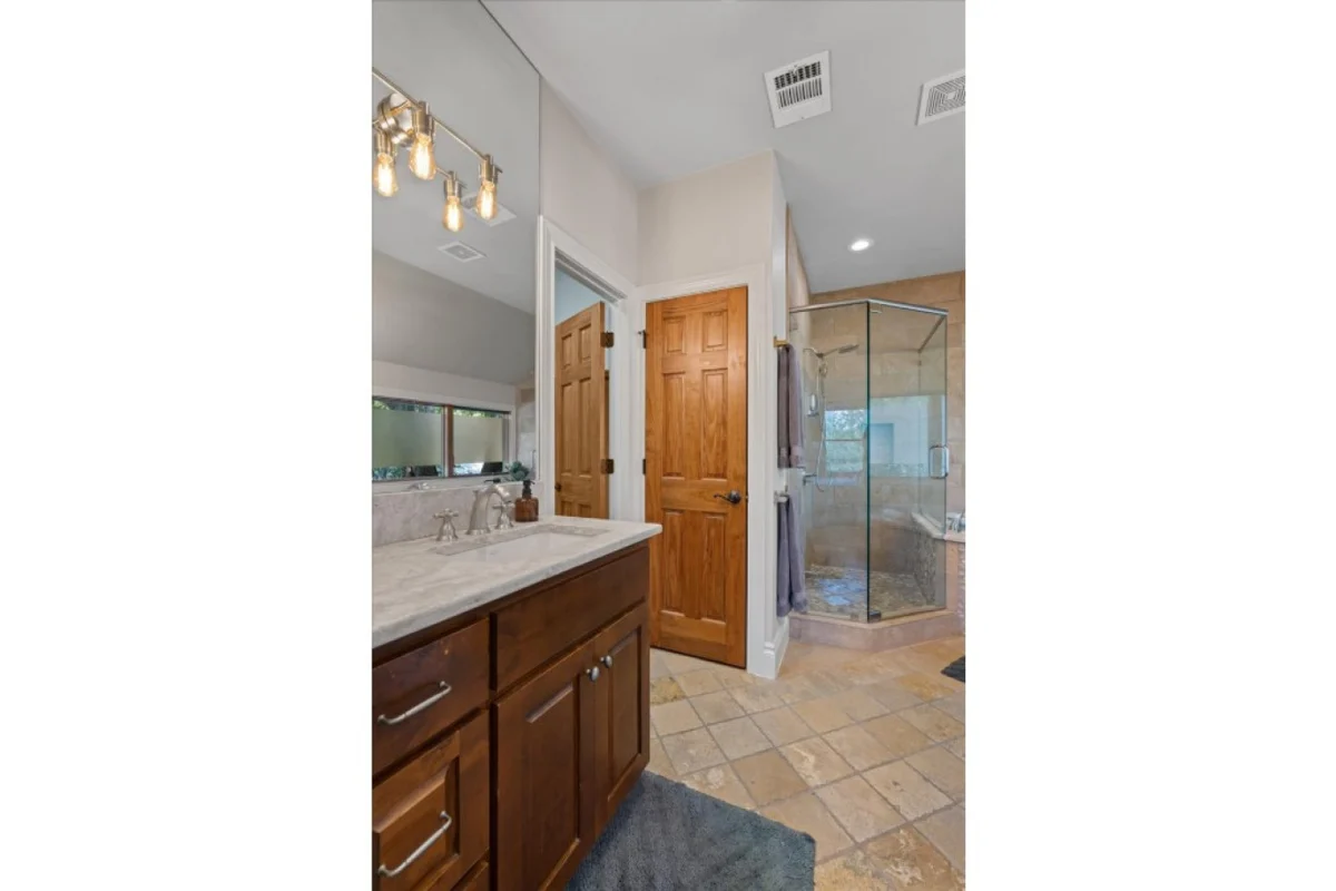 Downtown, Heated Pool, Hot Tub, Gym & Skyline View #93
