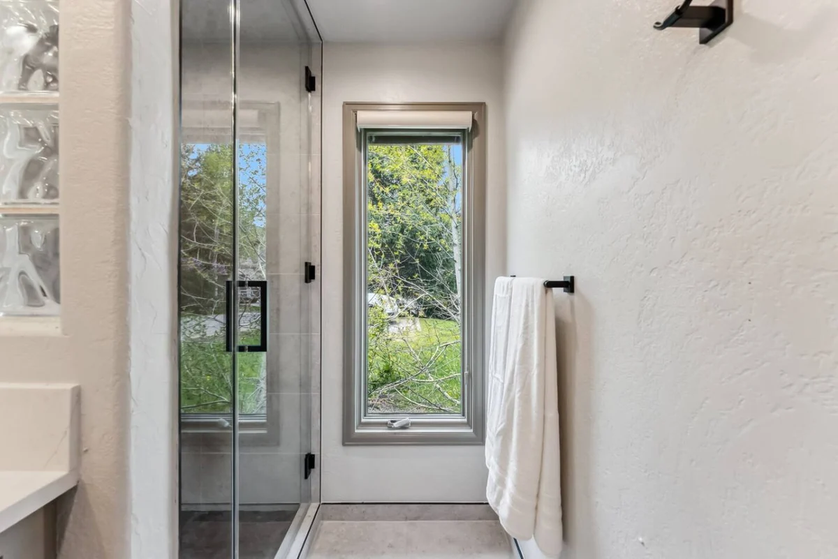 EagleVail Alpine Escape | Riverside Luxe W/ Spa #72