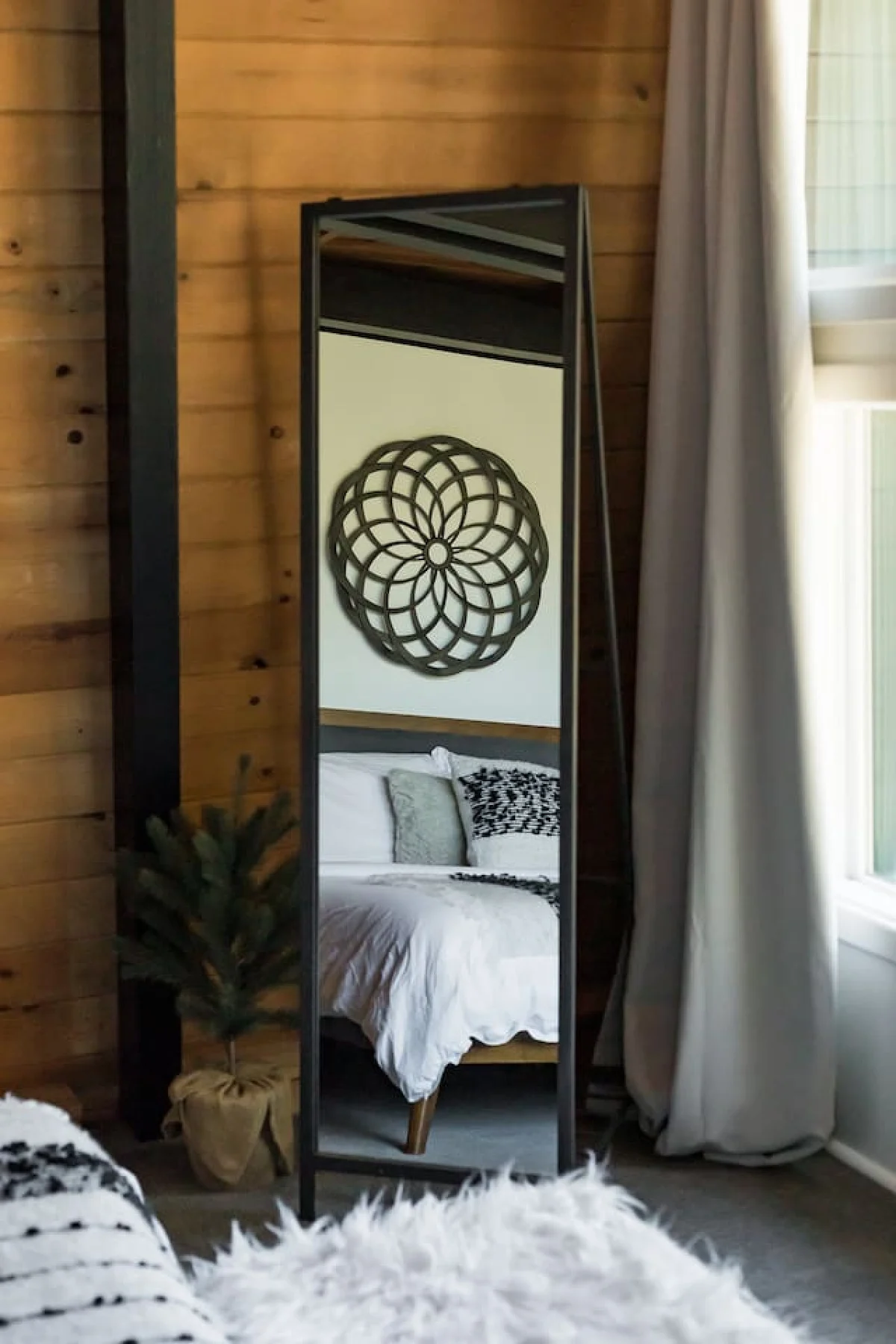 2BR Mid Century Retreat • EV, Hot Tub, BBQ #125