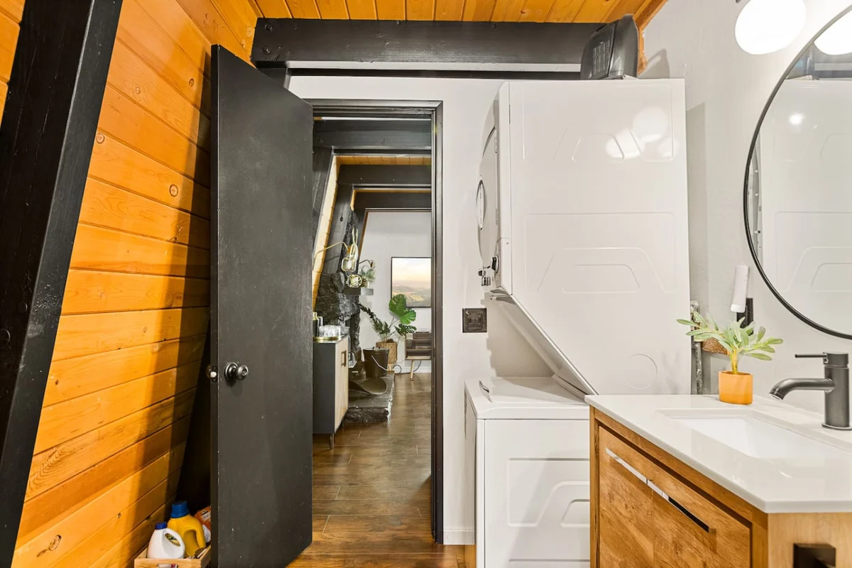2BR Mid Century Retreat • EV, Hot Tub, BBQ #113