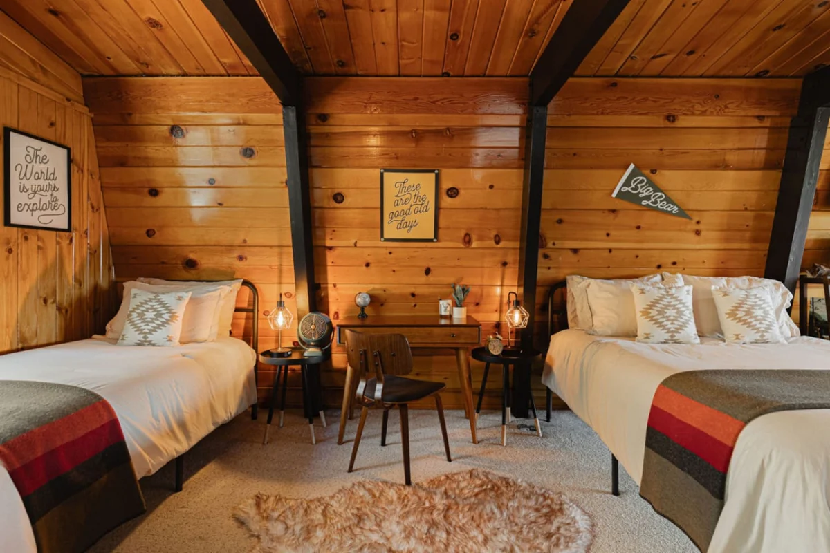 Cozy A-Frame vibes w. Lake & Ski views, AC #102