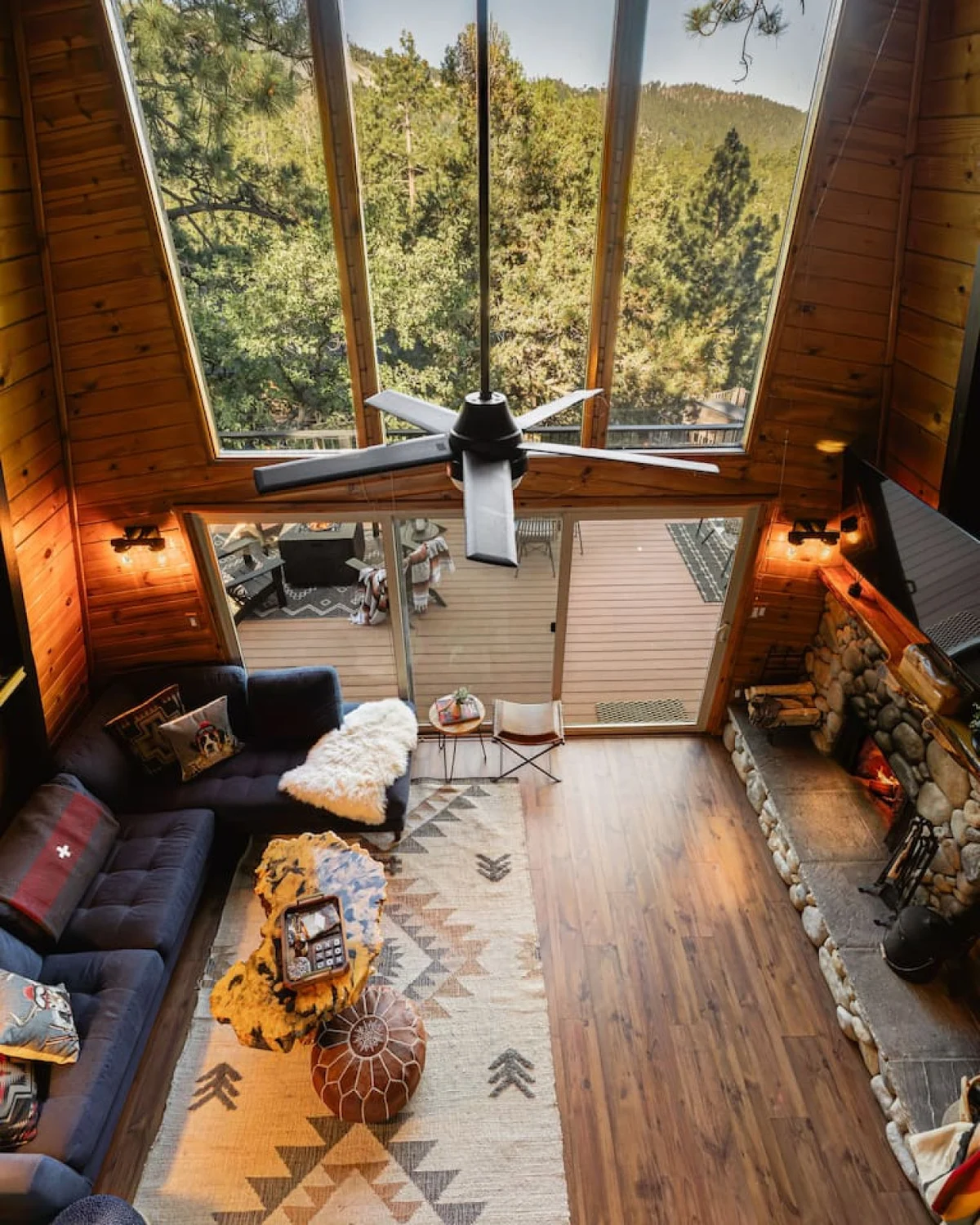 Cozy A-Frame vibes w. Lake & Ski views, AC #120