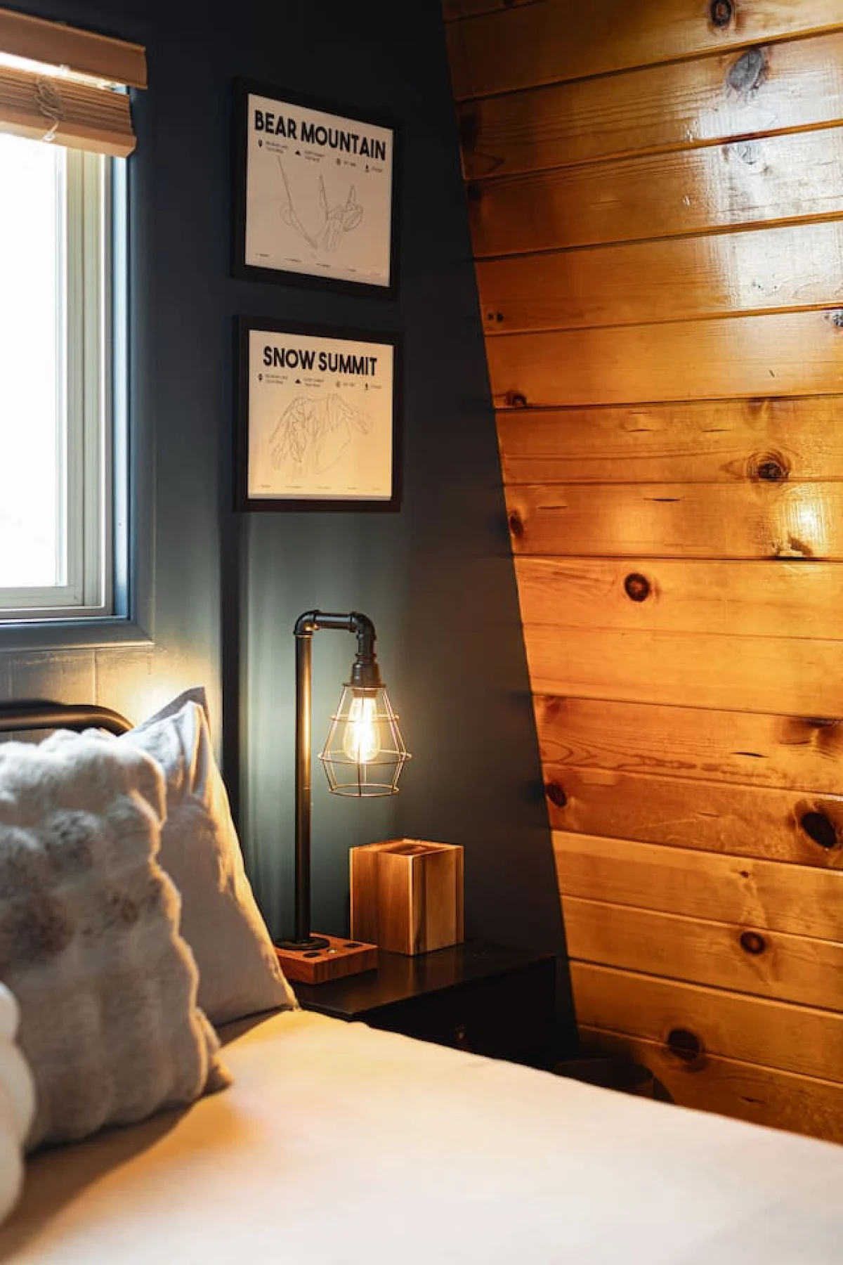 Cozy A-Frame vibes w. Lake & Ski views, AC #117