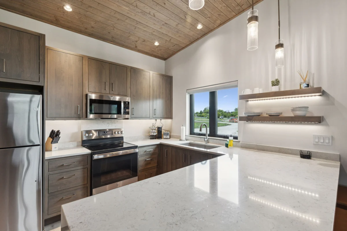 Mara Luxury Cabin- Maple #52